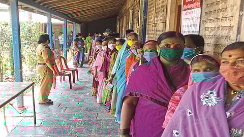 Churas for one vote to decide the steward of the district