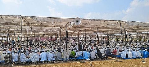 The crowd of Karjat's Tablig Iztema