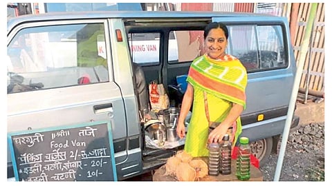 food van in chiplun