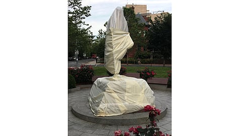 So sorry US envoy to India apologises over desecration of Mahatma Gandhi statue