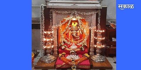 Ganpatipule temple closed but online see kokan marathi news