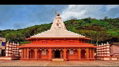 kokan hotels and lodges are started but temples are not started the tourism business will not get a boost