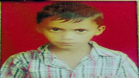 gaurav sneak bite.jpg