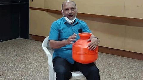 sawantwadi corporation protest in municipal corporation