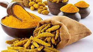 The color Turmeric low due to lack of price; Farmers did not get income