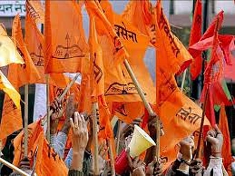 धुळे ग्रामीणमध्ये पाच, तर साक्रीत दोन ग्रामपंचायतींवर भगवा