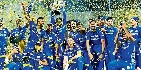 गुणवत्ता आणि संधीचा संगम (सुनंदन लेले)