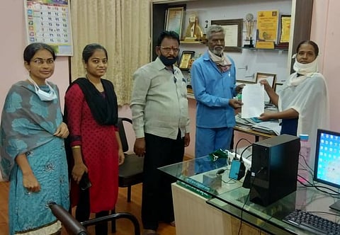 cleaning workers say give them a chance to work for free in islampur