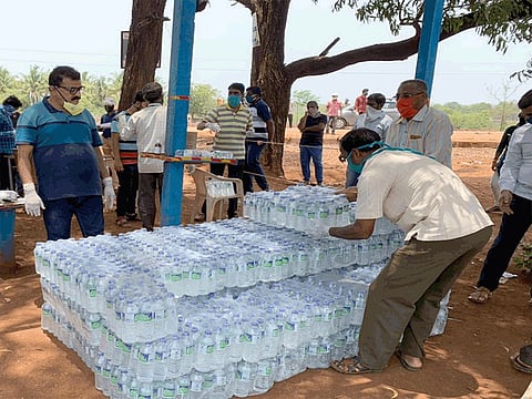 mla bhaskar jadhav help to konkani people