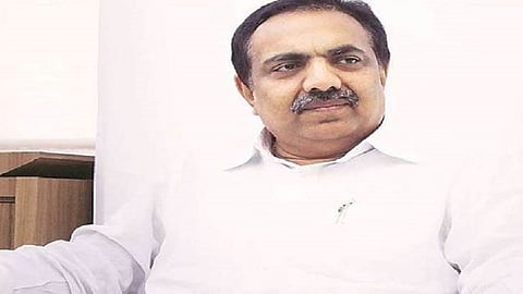 Do not stop farmers selling vegetables give petrol and diesel sangli marathi news