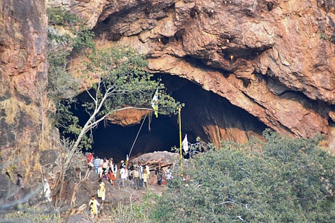 कचारगड गुहा