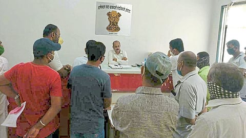 खंडाळा नगरपंचायतीस टाळे ठोकण्याचा इशारा, व्यापारी संघटना आक्रमक