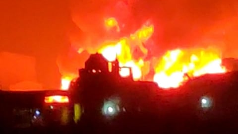 Massive fire at a chemical company in Kurkumbh MIDC Industrial Area