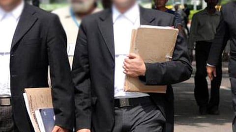 womens day 2023 No reservation for women on Bar Council nashik news