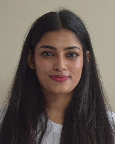 कोरोनाच्या लढाईत शासनाला सर्वांनी सहकार्य करावे - नवेली देशमुख