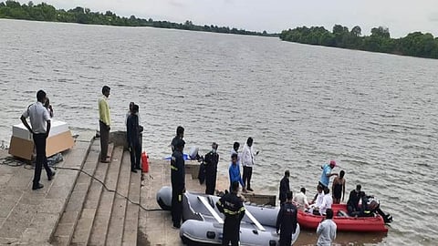 अवैध वाळू उपसा करणाऱ्यांवर आता बोटीद्वारे करडी नजर