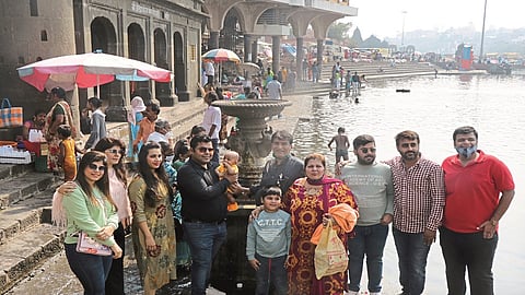 nashik parytan.jpg