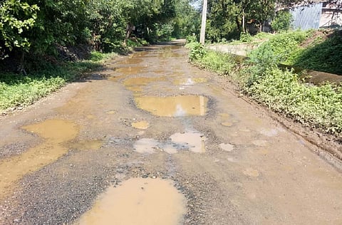 nashik road.jpg