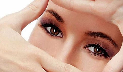 kolhapur Corona causes eye donation body donation break No donations in six months
