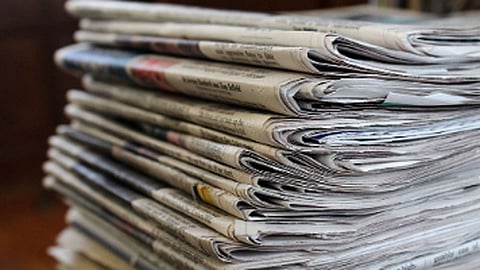 वृत्तपत्र वितरणावर बंदीचा राज्याचा तुघलकी आदेश