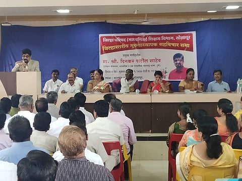 शिक्षण विभागाच्या "या' अधिकाऱ्यांची पत्नी लढणार विधानपरिषद?