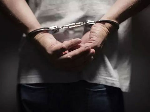 पुण्यातील उच्चभ्रू गर्दुल्ये...कोकेनचा झोल...टांझानियाचा बहाद्दर अन्...