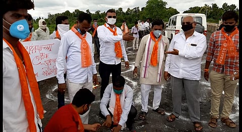Akola Buldana river bridge celebrates birthday of potholes, Shiv Sangram activists set off firecrackers