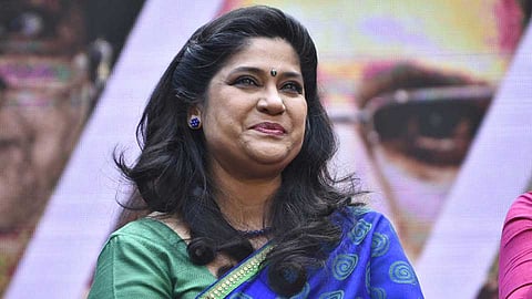 renuka shahane