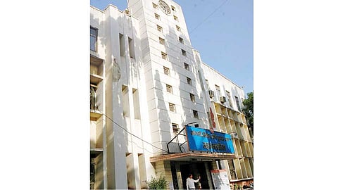 विजयसिंहराजे, देगावकर यांच्यावर फौजदारी करा