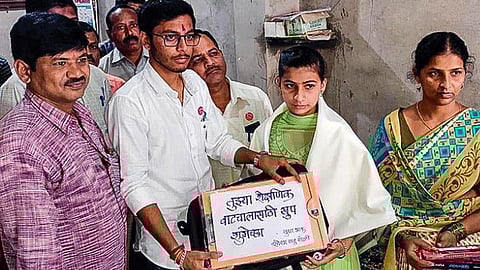 raju shetty s son Saurabh Shetty responsibility poor sister doctor