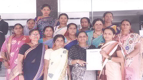 निकाल कळल्यावर अनेकींना अश्रू आणि संताप अनावर झाला