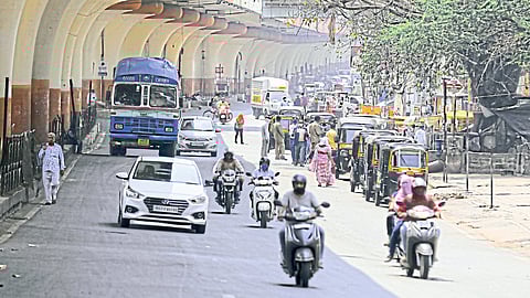 people and super spreaders are violate lockdown rules in nagpur