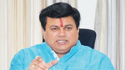 on the topic of refinery pramod jathar talk on this tipic uday samant said in ratnagiri