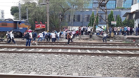 vidyavihar rail roko