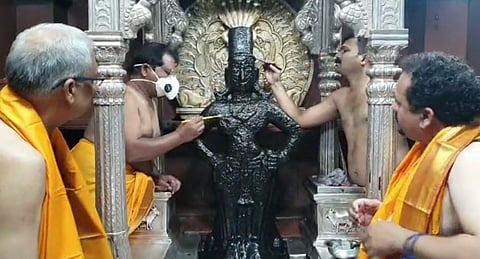Chemical Coating process completed on the idol of Sri Vitthal Rukmini