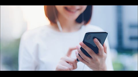 married woman was harassed on fen husband was beaten by house at rajasthan