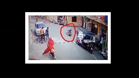 elderly woman beaten from man at ghaziabad cctv video viral