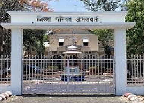 scam may happen in solar street lamp in amravati zp