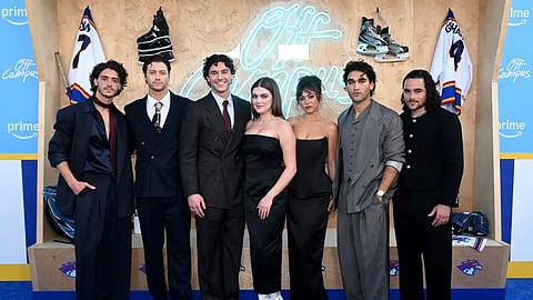 Off Campus show cast