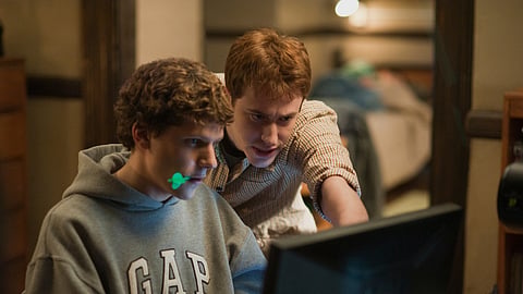 The Problem With Men Who Are Too Online