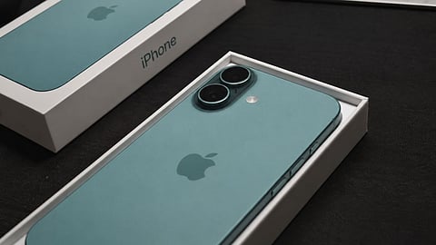 iphone 18 leaks