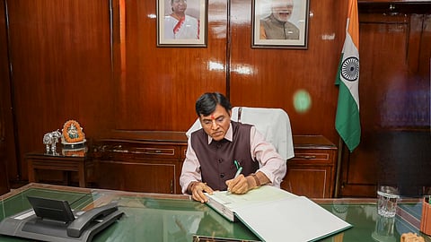 Union Minister Mansukh Mandaviya to launch eShram-one stop solution for unorganised workers