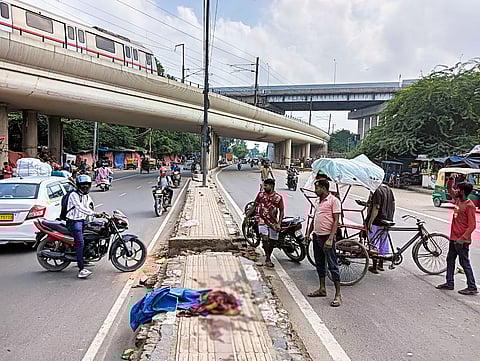 Truck runs over pavement dwellers in northeast Delhi, three dead