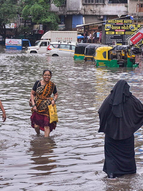 Seven dead, thousands relocated as heavy rains batter Gujarat