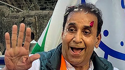 Deshmukh accuses Fadnavis of ignoring women's safety, calls for Shakti Law