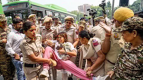 30 teachers detained from Mandi House in Delhi during anti-NEP protest