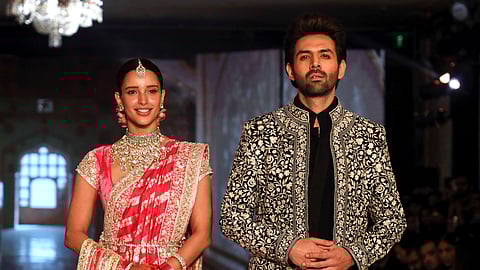 Kartik Aaryan and Triptii Dimri walk the ramp for Manish Malhotra at Seva Pakhwada event