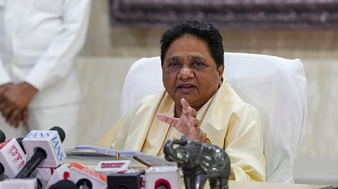 'Govt should strictly stop incidents of casteism, communal hatred', says Mayawati