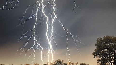 Fourteen killed, 8 injured in lightning strikes in three Jharkhand districts