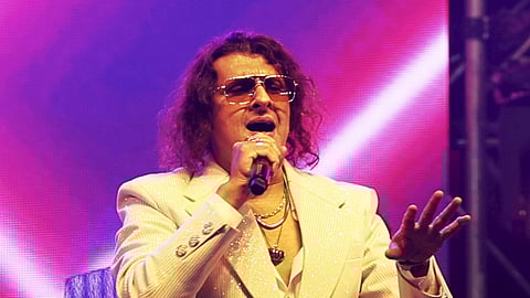 Four-five boys in audience were threatening me to sing in Kannada: Sonu Nigam after FIR